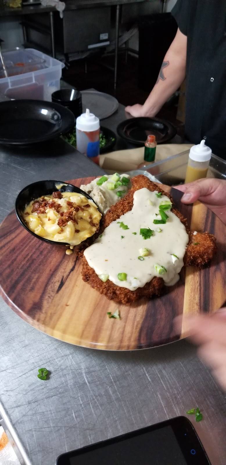 Knockout Sports Bar | restaurant | 2212 W Northwest Hwy, Dallas, TX 75220, USA | 4698720183 OR +1 469-872-0183