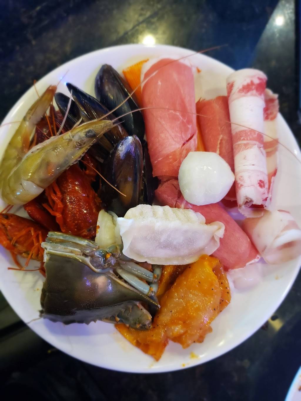 Hot Spot | restaurant | 11380 Beach Blvd #12, Jacksonville, FL 32246, USA | 9049908888 OR +1 904-990-8888