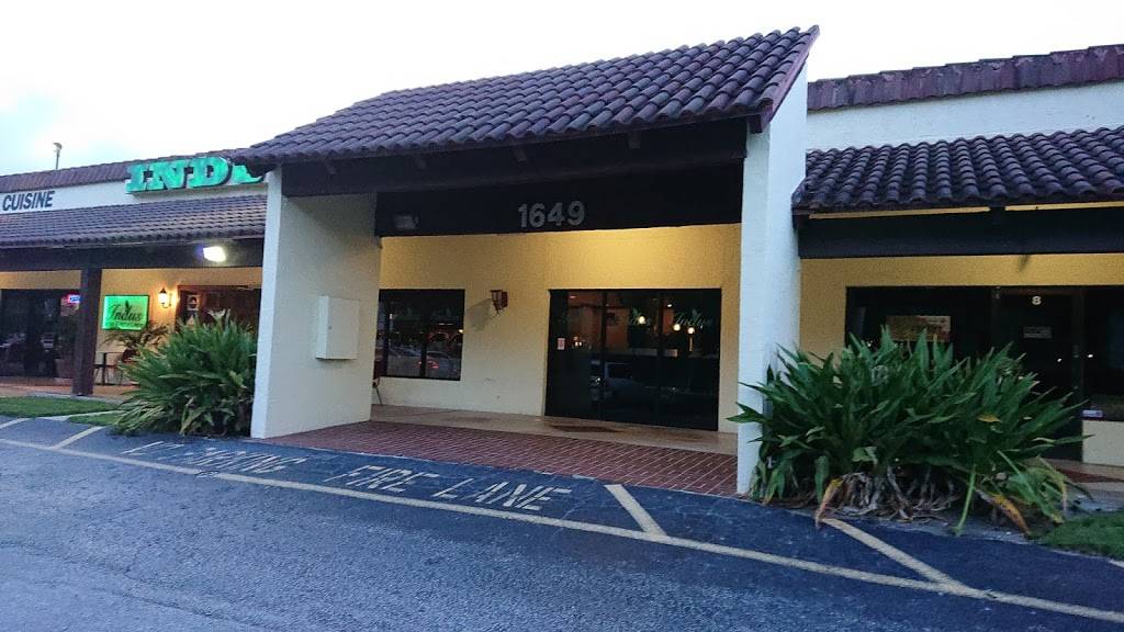 Indus Indian and Herbal Cuisine | restaurant | 1649 Forum Pl Ste 6-7, West Palm Beach, FL 33401, USA | 5612490123 OR +1 561-249-0123