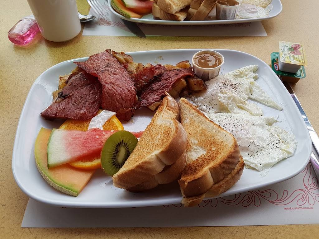 Restaurant La Belle Province | restaurant | 441 Avenue Lafleur, LaSalle, QC H8R 3H7, Canada | 5143631305 OR +1 514-363-1305