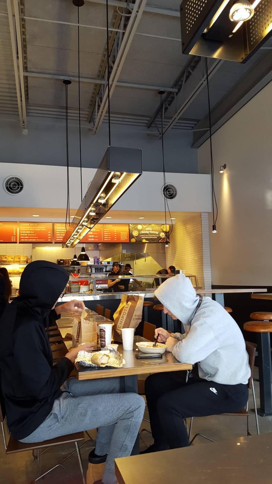 Chipotle Mexican Grill | restaurant | 1042 W Pleasant Valley Rd, Parma, OH 44134, USA | 4408425388 OR +1 440-842-5388