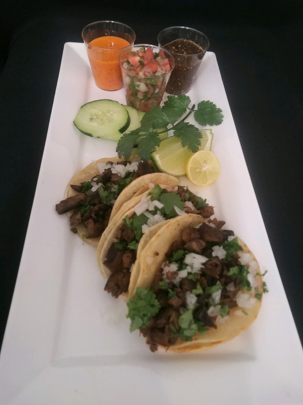 The Smoked Jalapeño — El Jalapeño Ahumado | restaurant | 3497 W Lincoln St, Phoenix, AZ 85009, USA | 7203664218 OR +1 720-366-4218