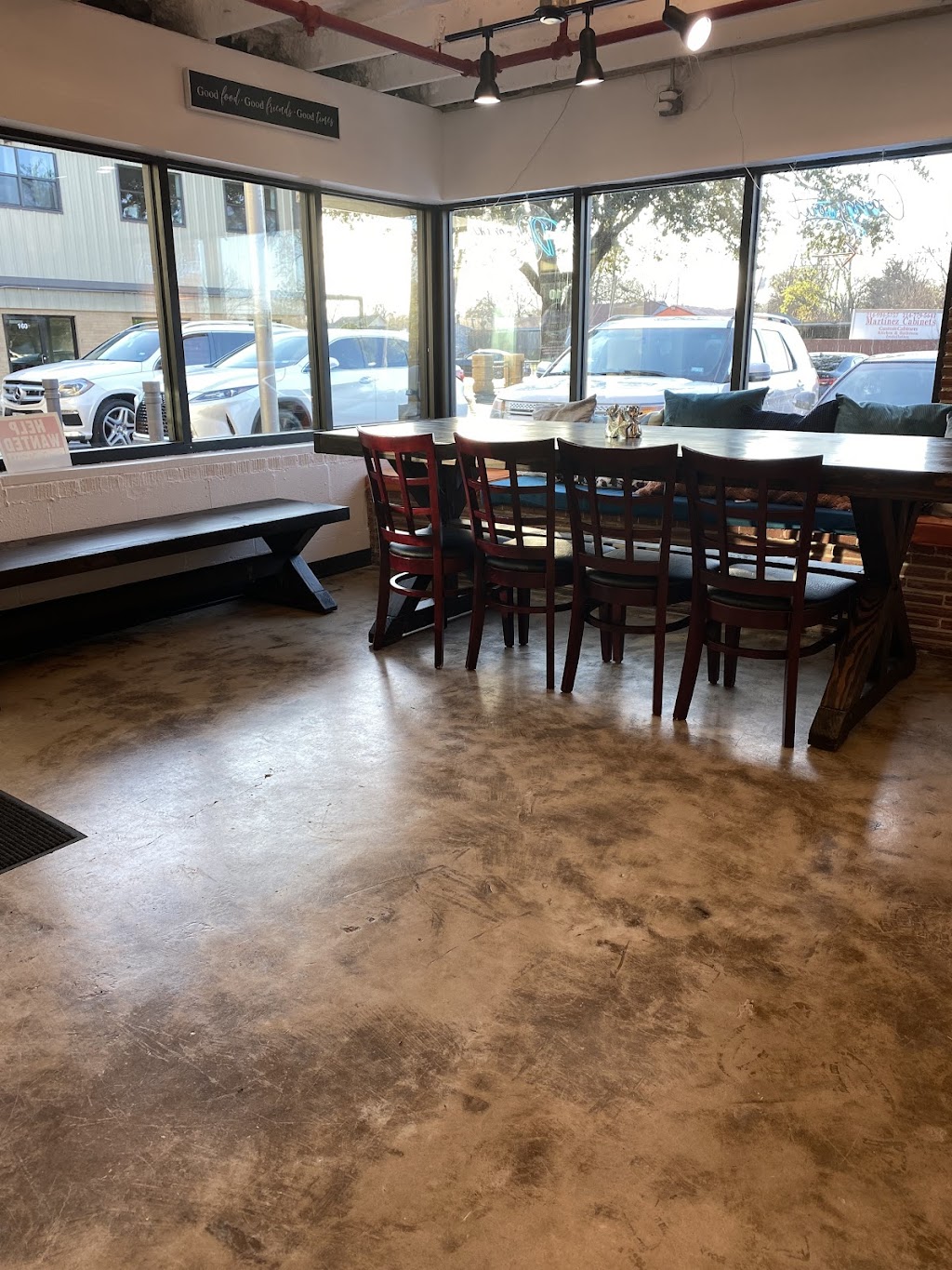 The Cat Shack | restaurant | 2910 S Beckley Ave, Dallas, TX 75216, USA | 2142723362 OR +1 214-272-3362