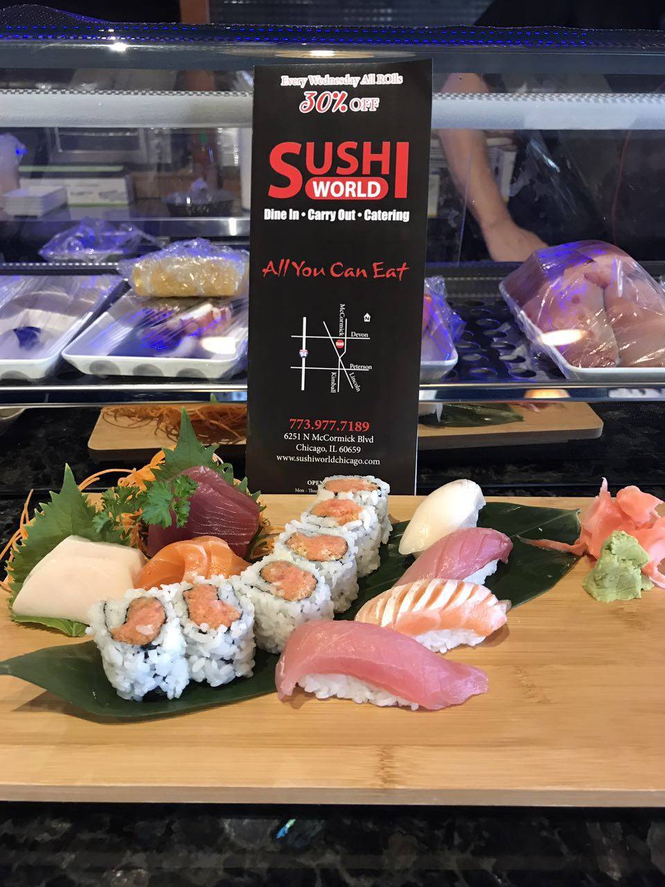 Sushi World | restaurant | 6251 McCormick Blvd, Chicago, IL 60659, USA | 7739777189 OR +1 773-977-7189