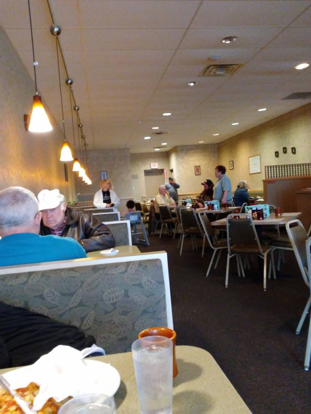 New Beginnings Restaurant | restaurant | 25 68th Ave, Coopersville, MI 49404, USA | 6168379040 OR +1 616-837-9040