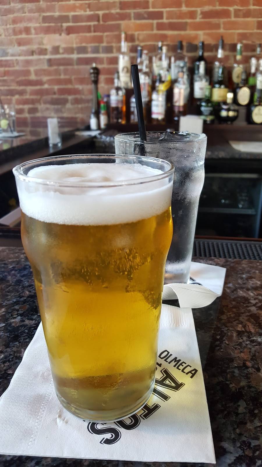 Gaslight | restaurant | 33 1st Ave, Atlantic Highlands, NJ 07716, USA | 7322918333 OR +1 732-291-8333