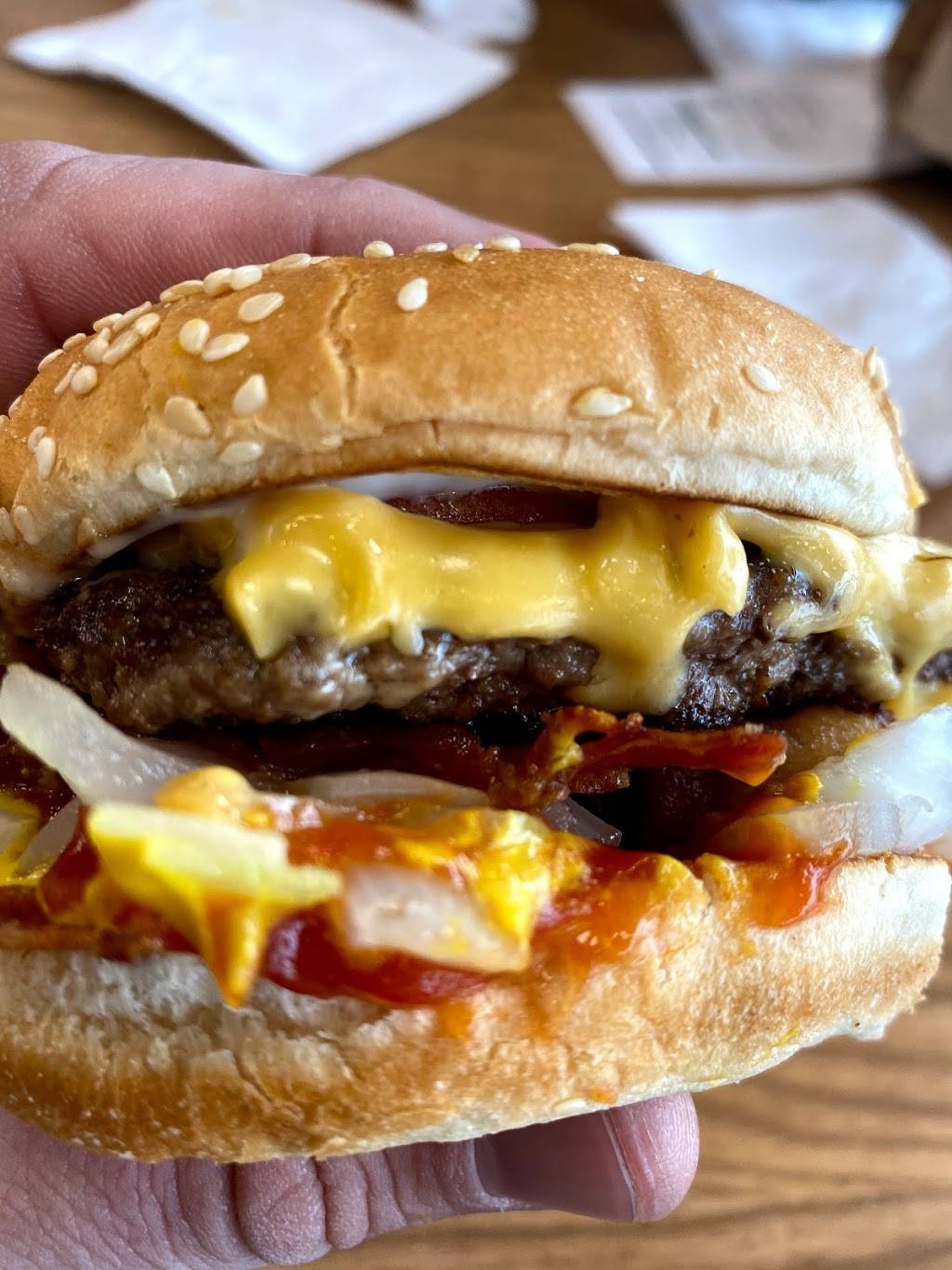 Five Guys | restaurant | 51 Commerce Way, Plymouth, MA 02360, USA | 7742834057 OR +1 774-283-4057