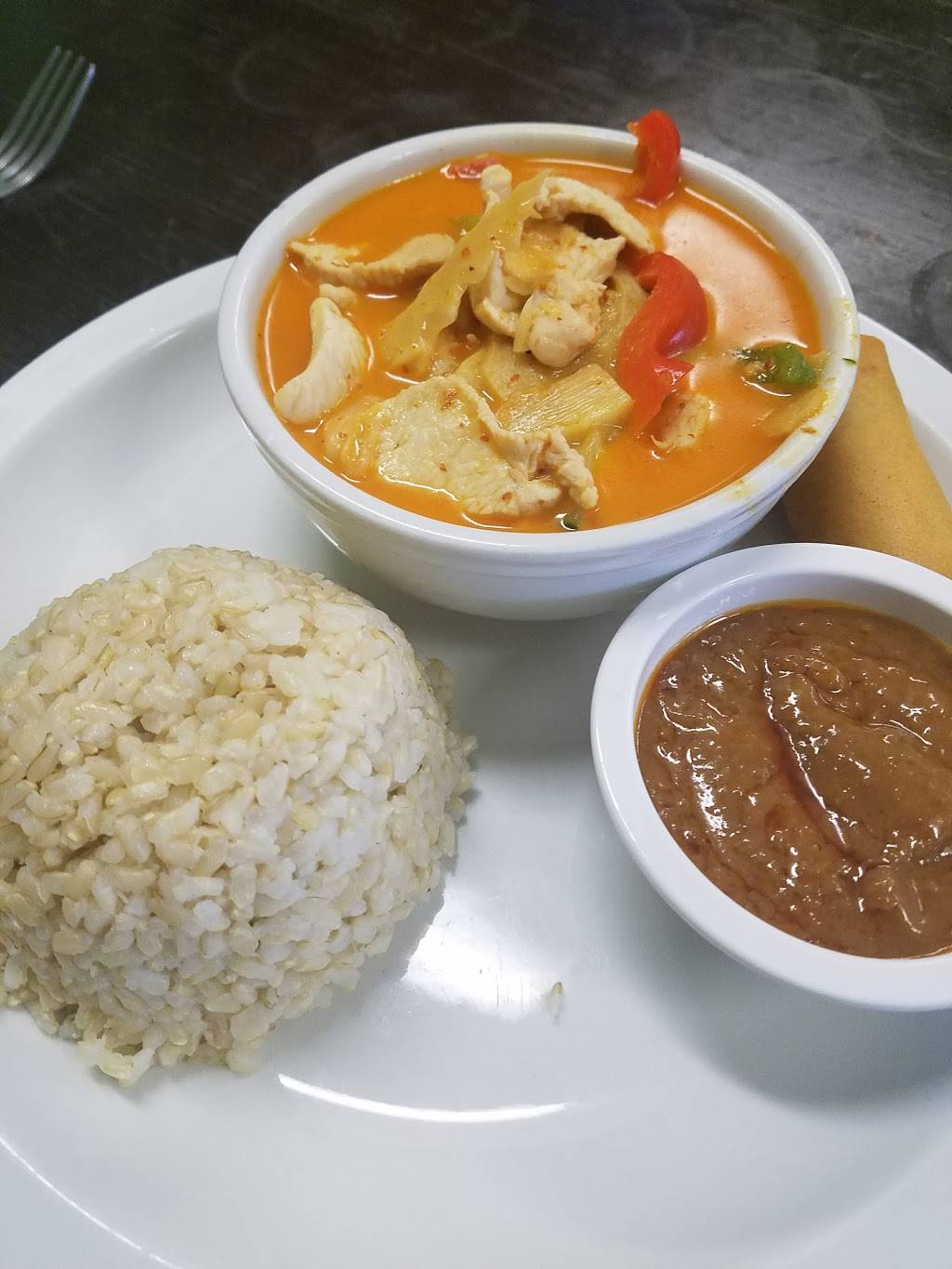 Tasty Thai Cafe | cafe | 15456 Devonshire St, Mission Hills, CA 91345, USA | 8188948321 OR +1 818-894-8321