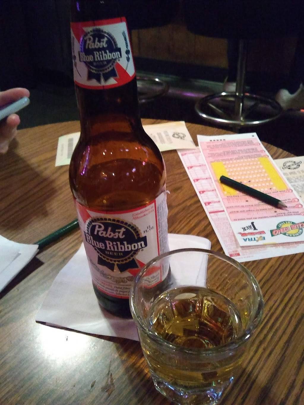 Goldies Saloon | restaurant | 45330 Romeo Plank Rd, Macomb, MI 48044, USA | 5862866991 OR +1 586-286-6991