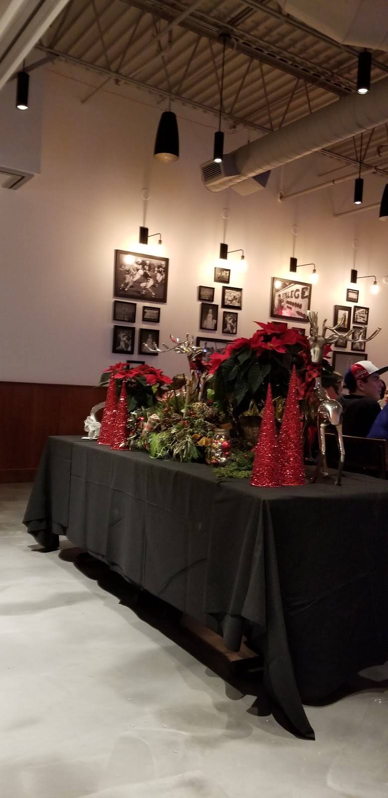 Aurelios Pizza Winfield IL | restaurant | 27W101 Geneva Rd, Winfield, IL 60190, USA | 6305178688 OR +1 630-517-8688