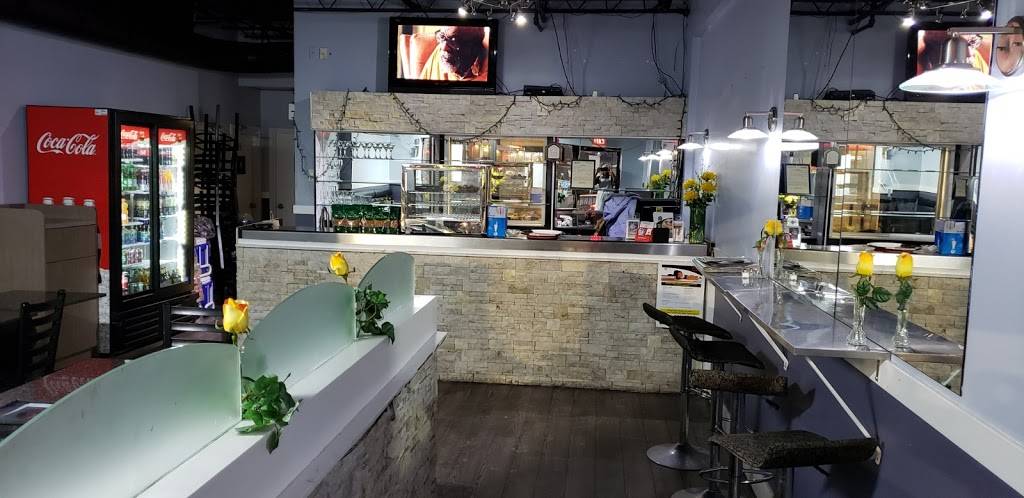 T&T Nigerian Dishes and Snacks | restaurant | 8-83 Kennedy Rd S, Brampton, ON L6W 3P3, Canada | 6477749628 OR +1 647-774-9628