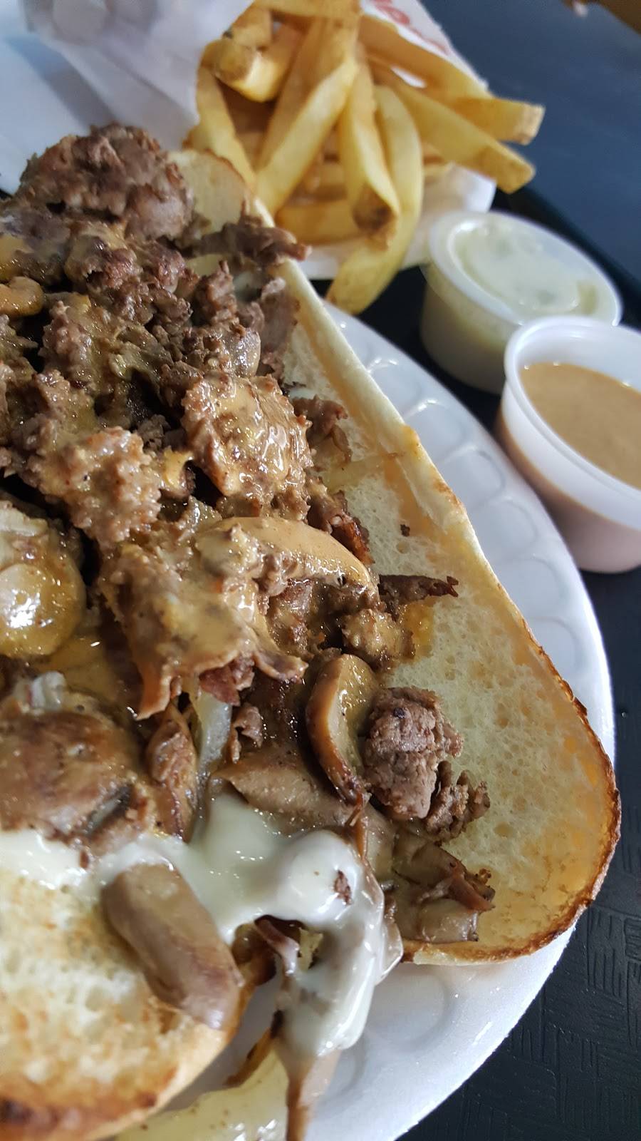 Jims SteakOut | restaurant | 2952 Niagara Falls Blvd, Amherst, NY 14228, USA | 7166952000 OR +1 716-695-2000