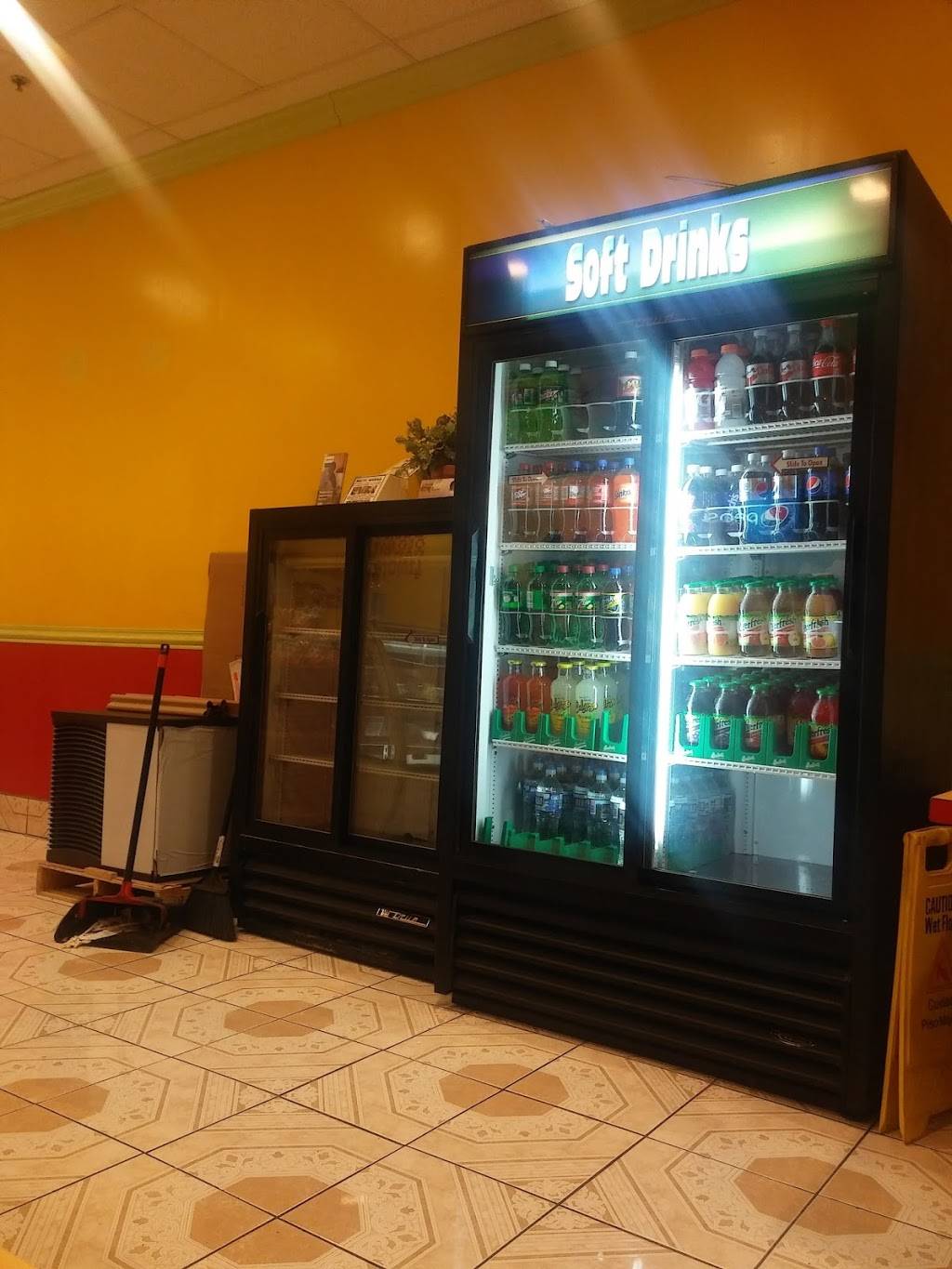 Americas Best Wings & Seafood | restaurant | 830 N Rolling Rd, Catonsville, MD 21228, USA | 4107889464 OR +1 410-788-9464