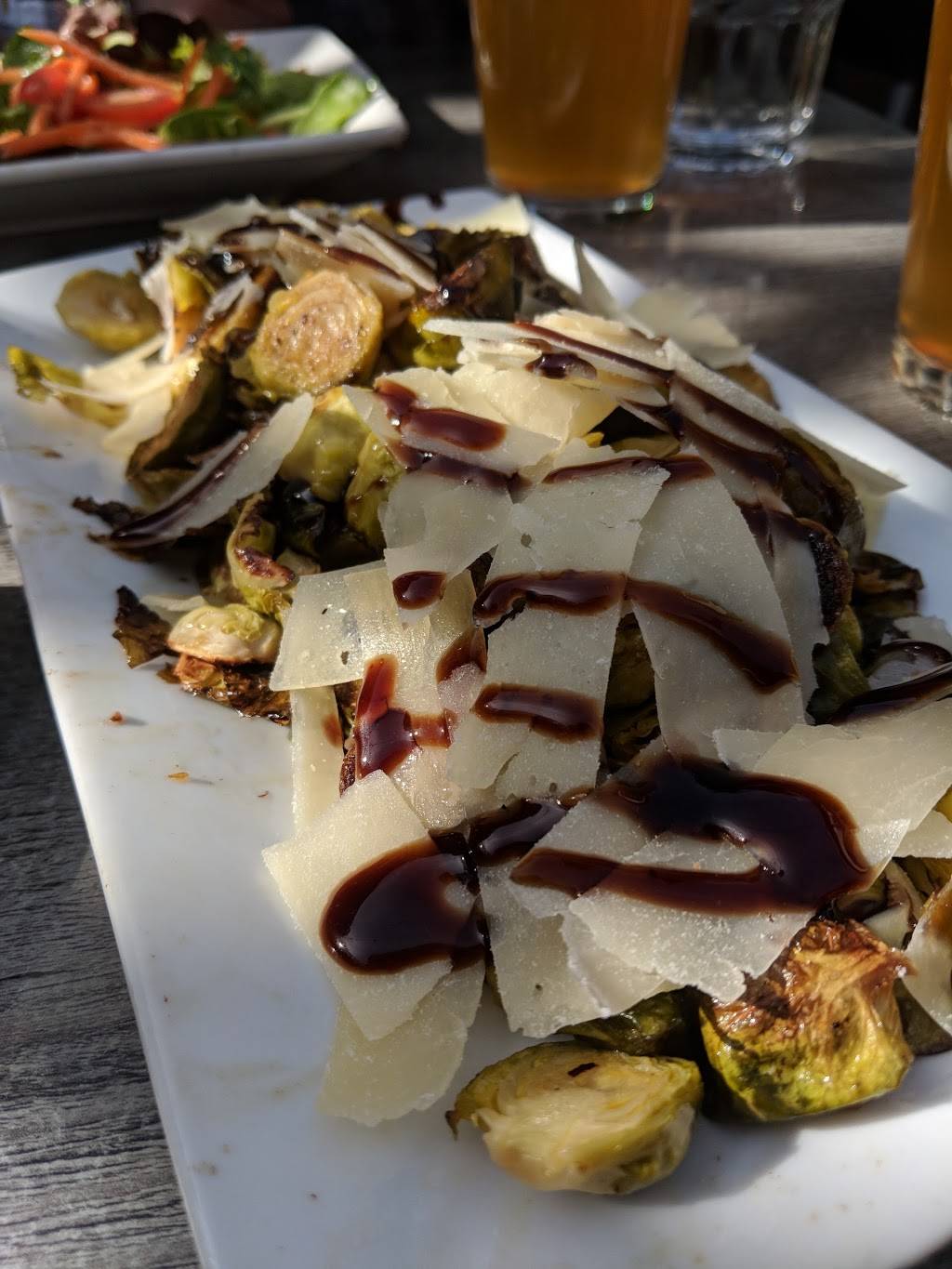 The Hideout | restaurant | 9051 Soquel Dr, Aptos, CA 95003, USA | 8316885566 OR +1 831-688-5566