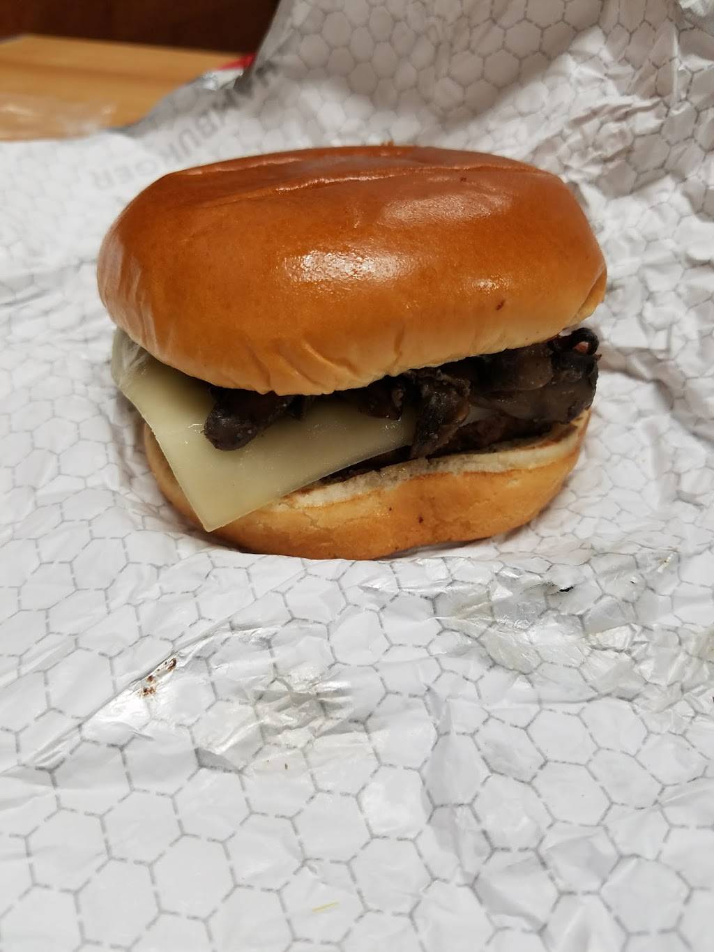 Wendys | restaurant | 230 Conner St, Noblesville, IN 46060, USA | 3177734065 OR +1 317-773-4065