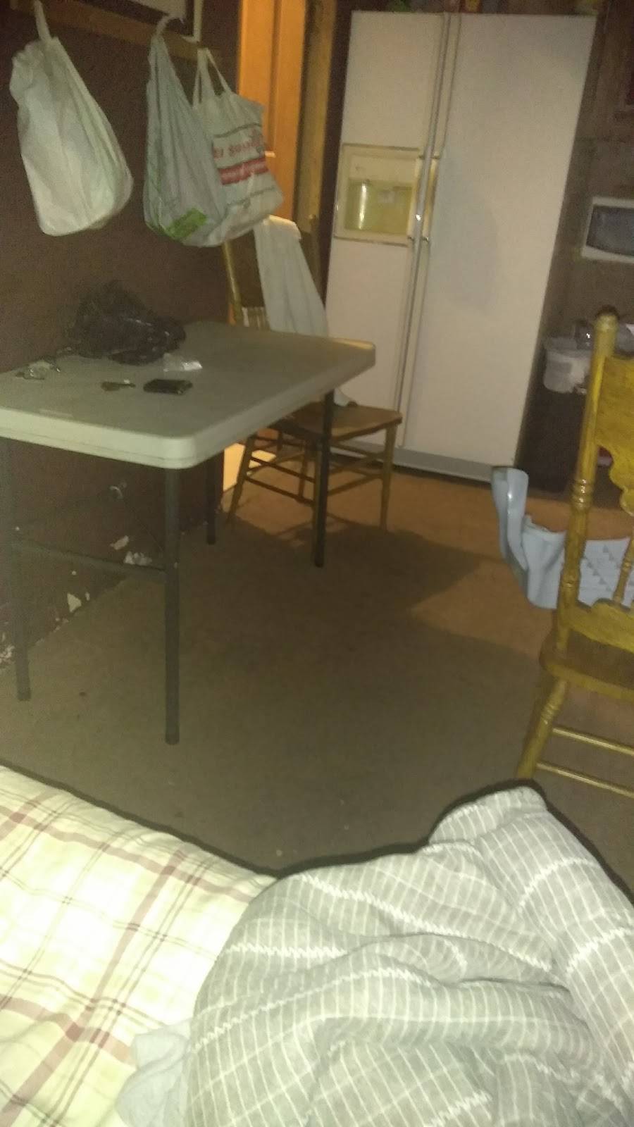 Fast 5 Pizza | restaurant | 304 E Foothill Blvd, Rialto, CA 92376, USA | 9098740774 OR +1 909-874-0774