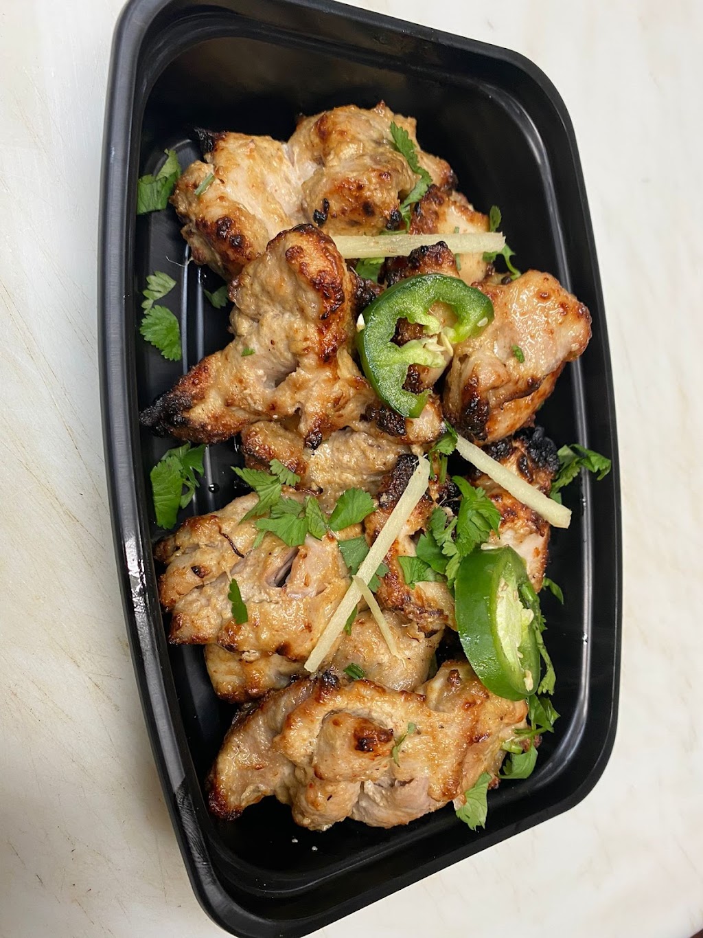 Pizza N Curry | restaurant | 2213 E Capitol Dr, Shorewood, WI 53211, USA | 4149352967 OR +1 414-935-2967