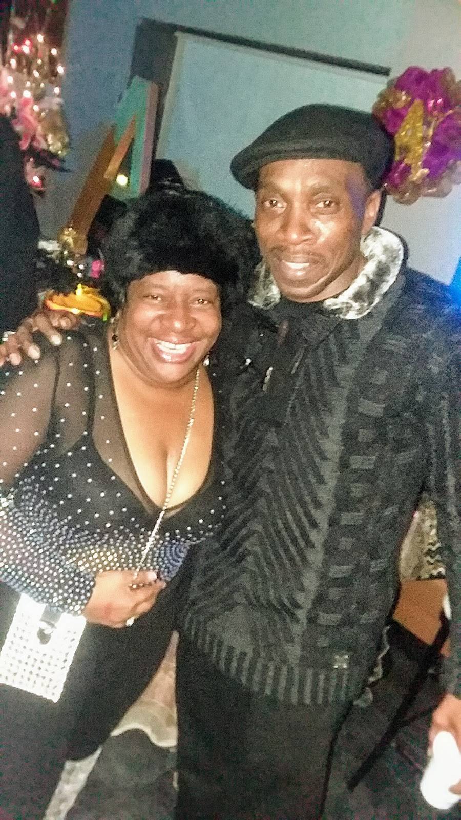 Lorraines Bar & Grill | restaurant | 1410 Unionport Rd, Bronx, NY 10462, USA | 7186756462 OR +1 718-675-6462