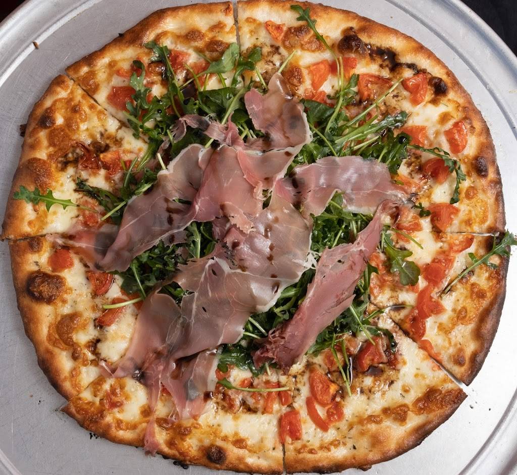 Francescos Pizzeria | restaurant | 357 Hope St, Providence, RI 02906, USA | 4017510355 OR +1 401-751-0355