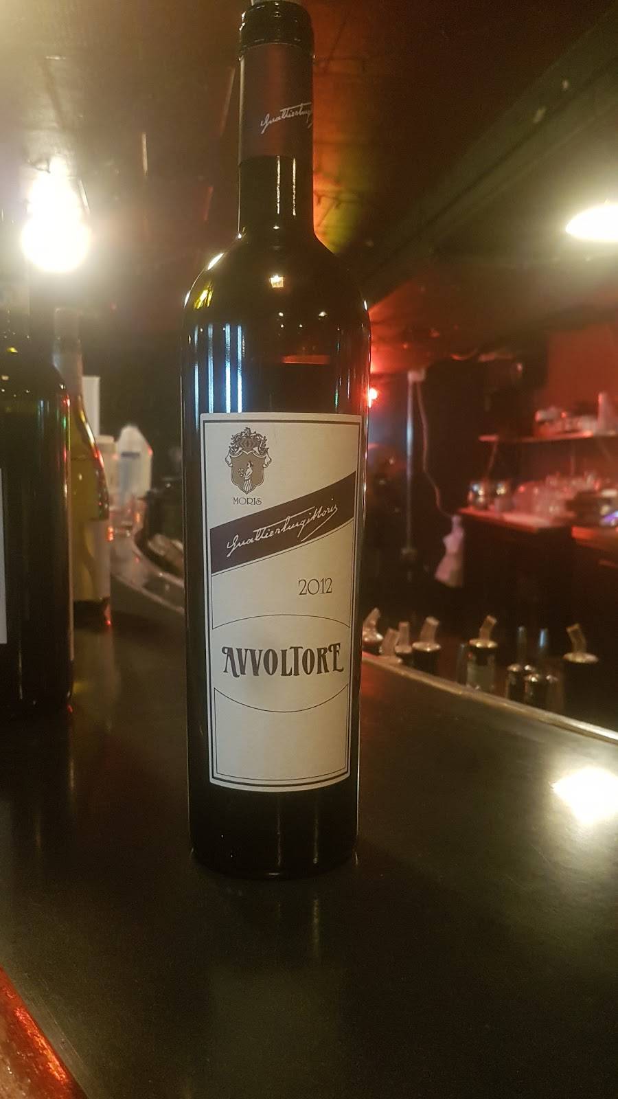 Greenbush Bar | restaurant | 914 Regent St, Madison, WI 53715, USA | 6082572874 OR +1 608-257-2874