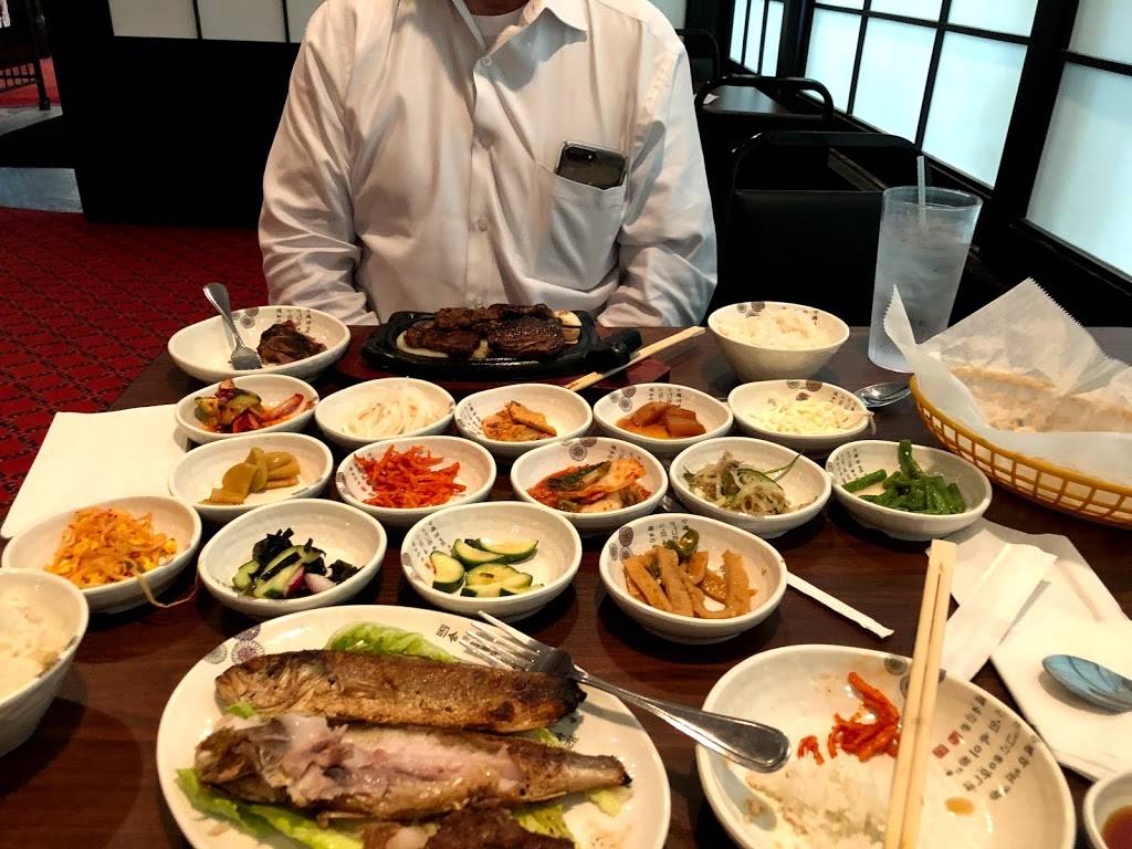 Sisters | restaurant | 916 E Main St ste 210, Greenwood, IN 46143, USA | 3173001741 OR +1 317-300-1741