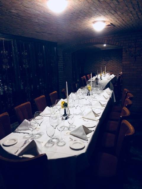 La Famiglia Ristorante | restaurant | 8 S Front St, Philadelphia, PA 19106, USA | 2159222803 OR +1 215-922-2803