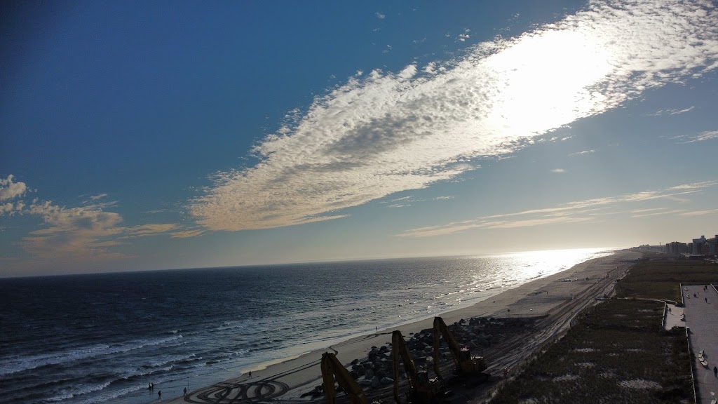 Boardwalk Bagel & Delicatessen | bakery | 108-01 Beach 108th St, Queens, NY 11694, USA | 7186343200 OR +1 718-634-3200