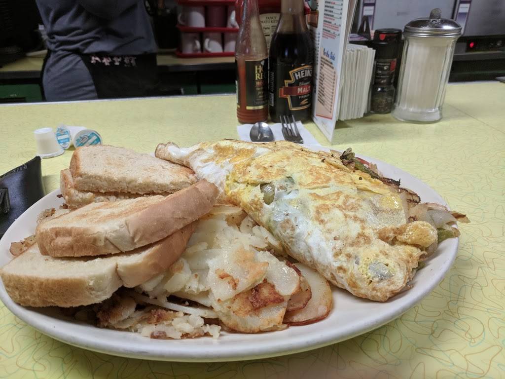 Lettermans Diner | restaurant | 242 W Main St, Kutztown, PA 19530, USA | 6106833879 OR +1 610-683-3879