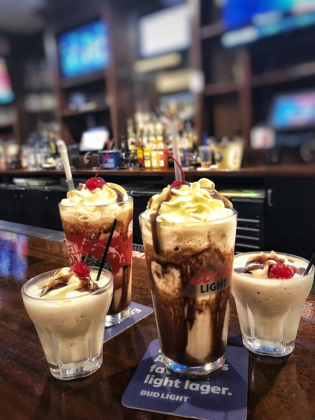 The Greenwood Inn | restaurant | 1350 Jefferson Blvd, Warwick, RI 02886, USA | 4017383334 OR +1 401-738-3334