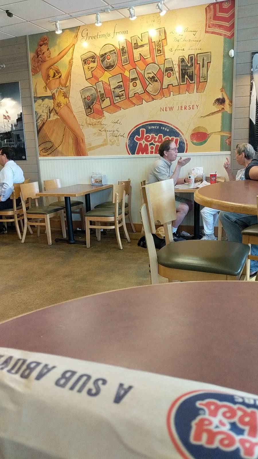 Jersey Mikes Subs | meal takeaway | 1464 Sadler Rd, Fernandina Beach, FL 32034, USA | 9045567527 OR +1 904-556-7527