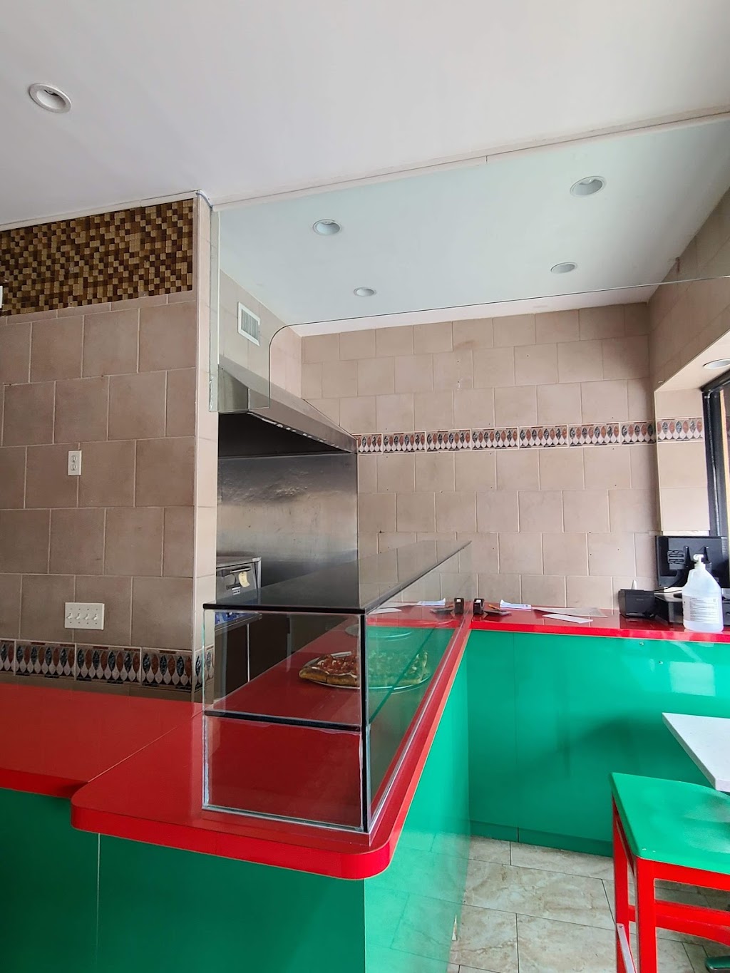 Mangiamo Pizzeria | restaurant | 1112 Forest Ave, Staten Island, NY 10310, USA | 9292448126 OR +1 929-244-8126