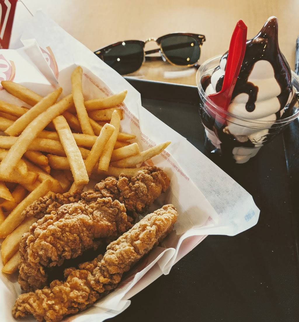 Dairy Queen Grill & Chill | restaurant | 2258 Pelham Pkwy, Pelham, AL 35124, USA | 2057338075 OR +1 205-733-8075