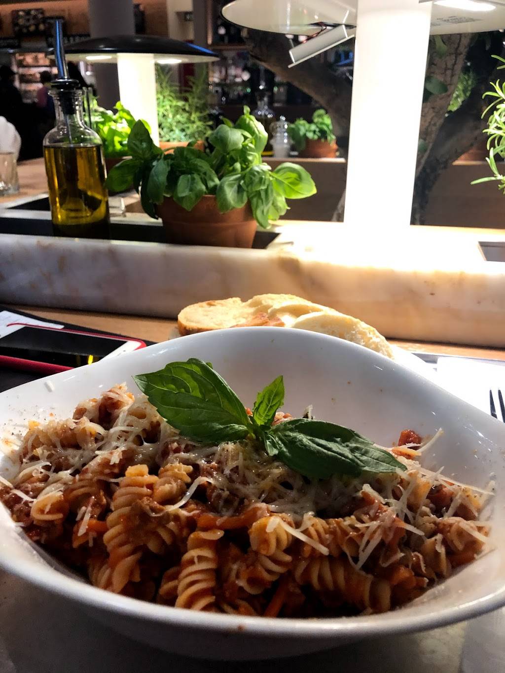 Vapiano NYC | restaurant | 113 University Pl, New York, NY 10003, USA | 2127779477 OR +1 212-777-9477