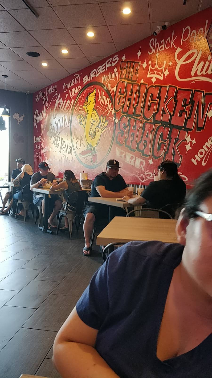 The Chicken Shack | restaurant | 7675 N Blackstone Ave #114, Fresno, CA 93720, USA | 5598783134 OR +1 559-878-3134