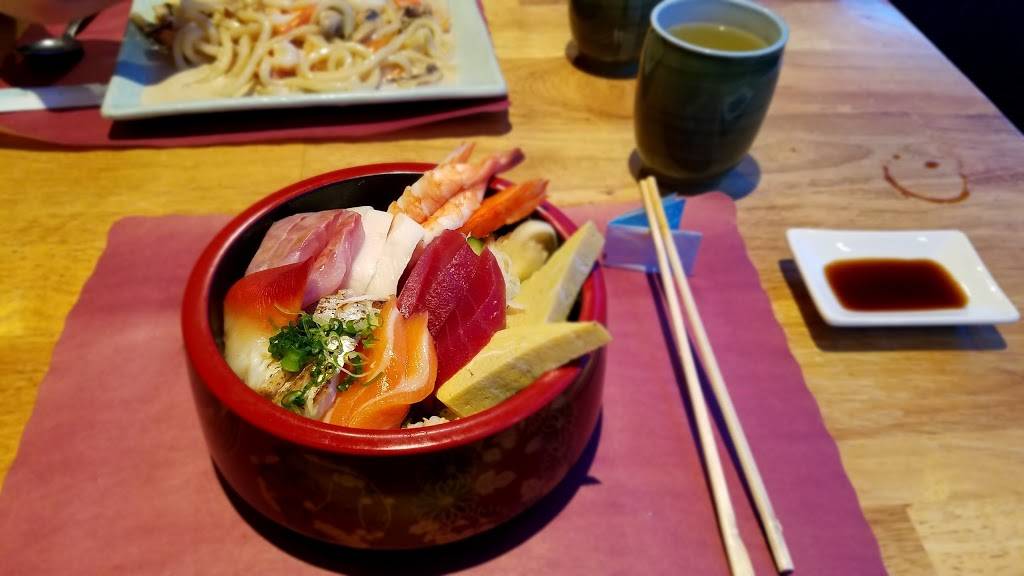 Sushi King | restaurant | 440 US-130, East Windsor, NJ 08520, USA | 6093712663 OR +1 609-371-2663