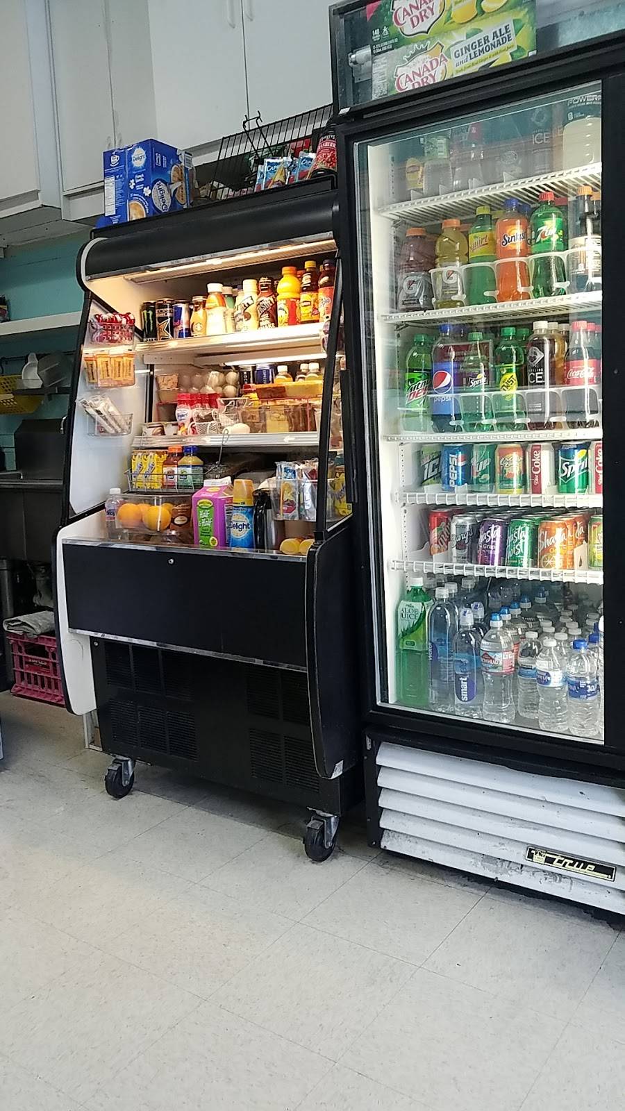 Yumi Deli | restaurant | 6303 Mission St, Daly City, CA 94014, USA | 6507576302 OR +1 650-757-6302