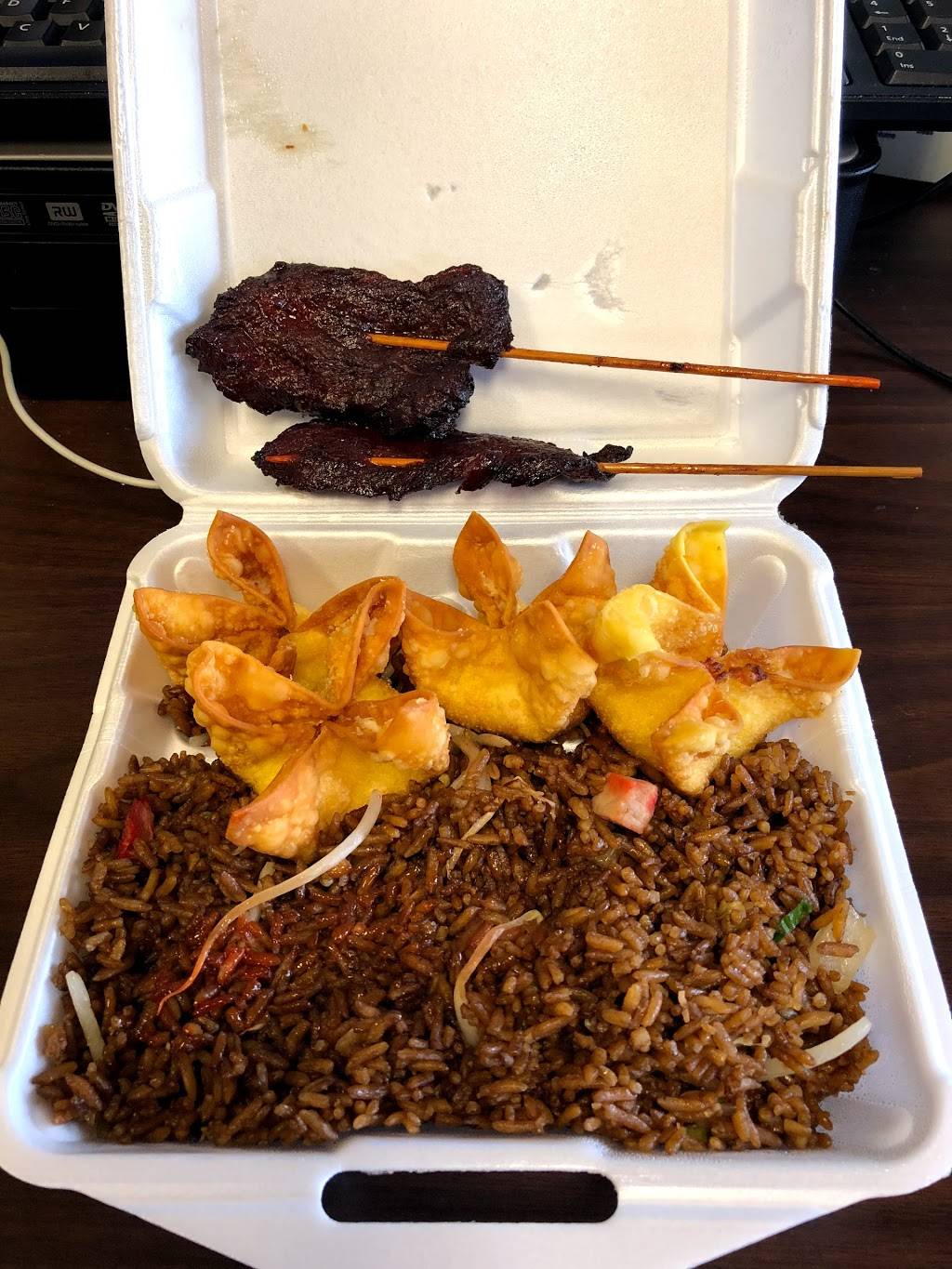 Golden Dragon | restaurant | 51 Court St, Taunton, MA 02780, USA | 5088807239 OR +1 508-880-7239