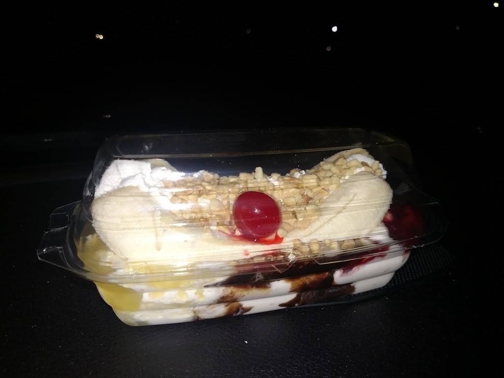 Tastee Freez | restaurant | 104 W 2nd St, Chase City, VA 23924, USA | 4343722424 OR +1 434-372-2424