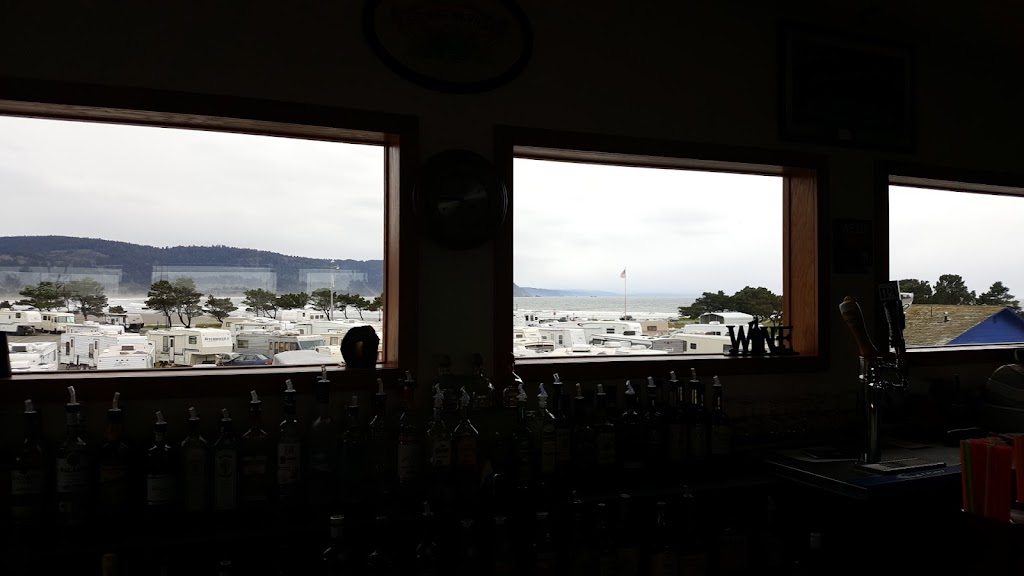 Harbor View Grotto Restaurant | restaurant | 150 Starfish Way, Crescent City, CA 95531, USA | 7074643815 OR +1 707-464-3815