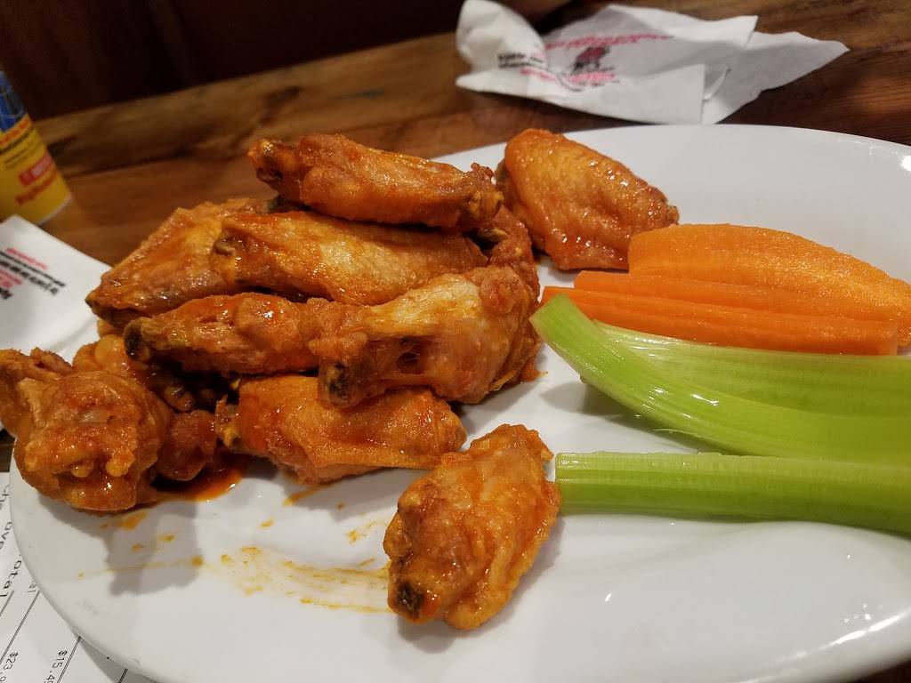 Big Mamas & Papas Pizzeria - Burbank | restaurant | 321 E. Alameda Ave #A, Burbank, CA 91502, USA | 8188418844 OR +1 818-841-8844