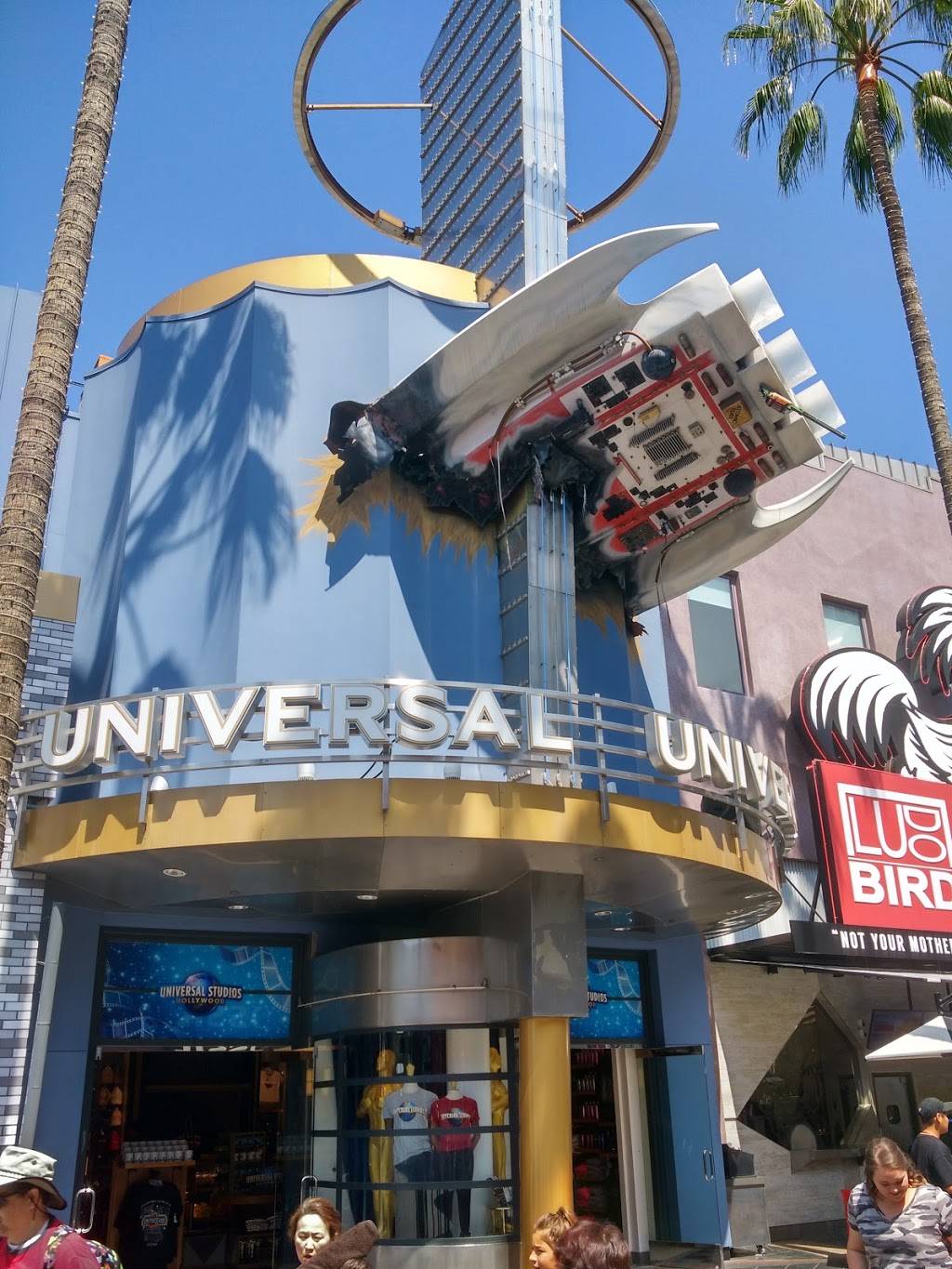 LudoBird | restaurant | 100 Universal City Plaza, Universal City, CA 91608, USA | 8186228801 OR +1 818-622-8801