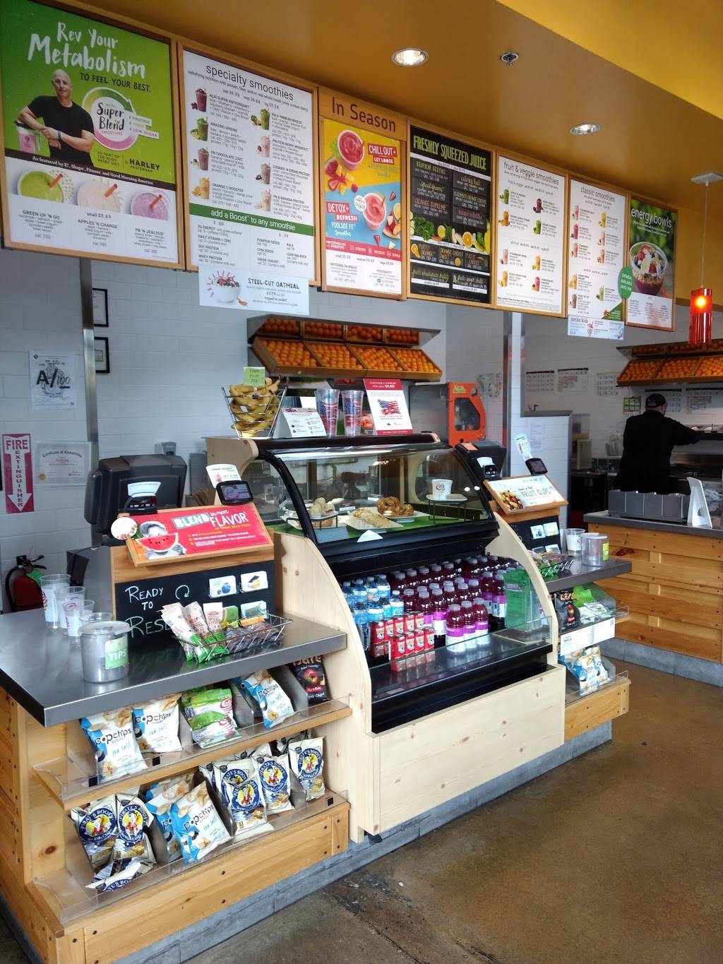 Jamba Juice | restaurant | 290 E Basse Rd #101, San Antonio, TX 78209, USA | 2108240050 OR +1 210-824-0050