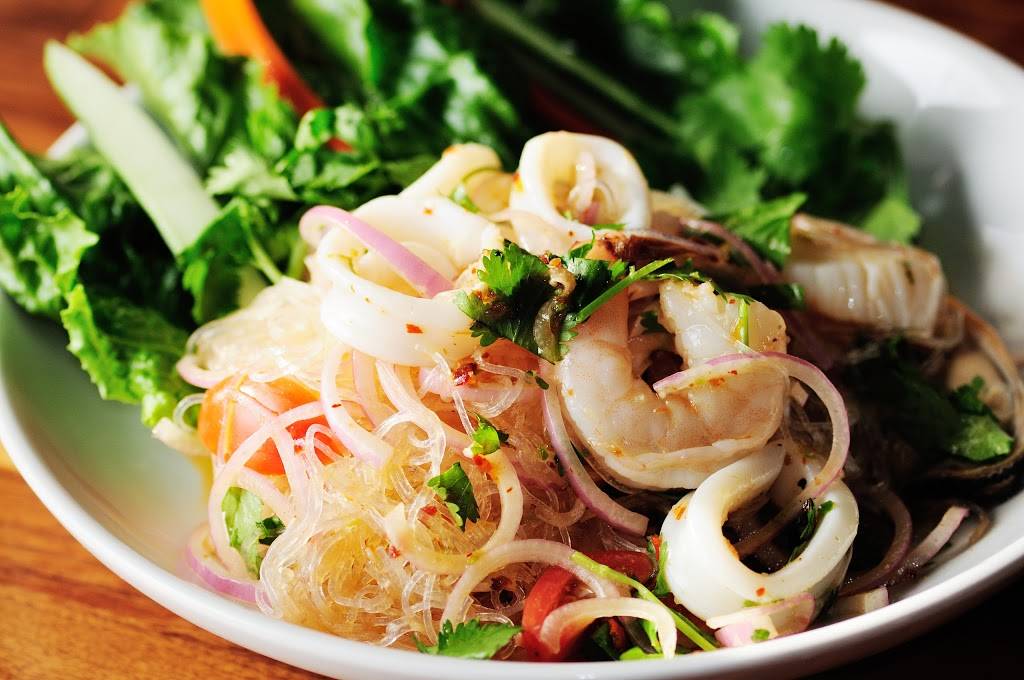 26 Thai Kitchen & Bar | restaurant | 541 Main St NE F170, Atlanta, GA 30324, USA | 4044005995 OR +1 404-400-5995