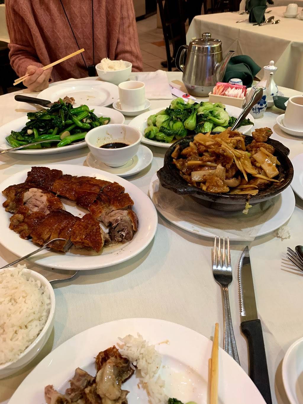 J J Chans Garden | restaurant | 7521 31st Ave, East Elmhurst, NY 11370, USA | 7188986686 OR +1 718-898-6686