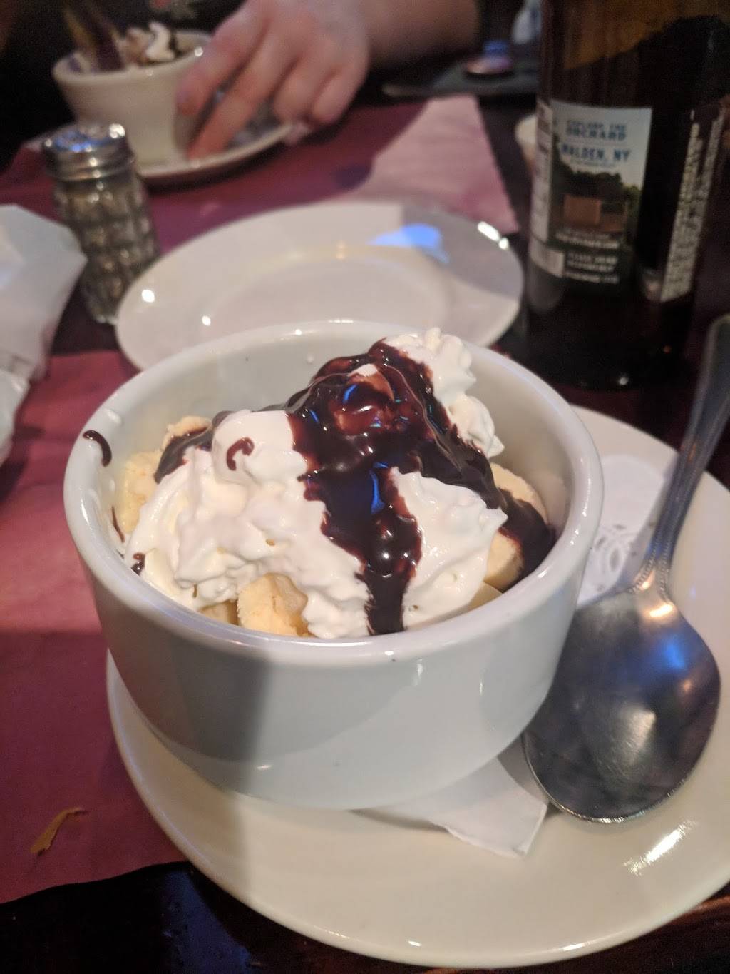 Peggy Dempseys Bar | restaurant | 64-14 Flushing Ave, Maspeth, NY 11378, USA | 7183263707 OR +1 718-326-3707