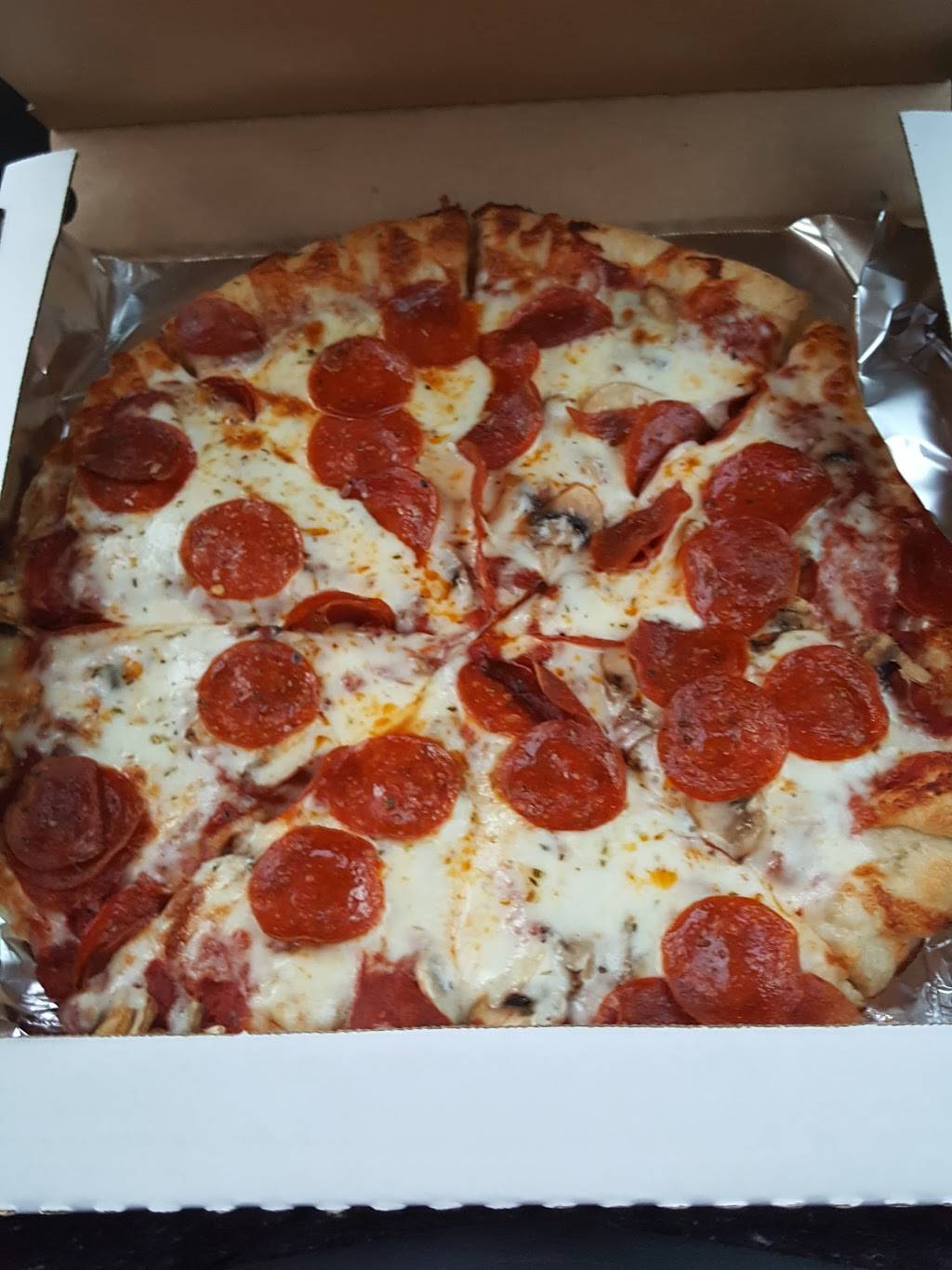 Pal Joeys Restaurant | restaurant | 2031 N Gary Ave, Wheaton, IL 60187, USA | 6306657359 OR +1 630-665-7359