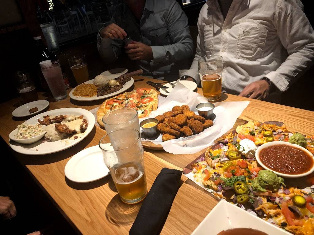 Rock Bottom Restaurant & Brewery | restaurant | 1875 S Bascom Ave #700, Campbell, CA 95008, USA | 4083770707 OR +1 408-377-0707