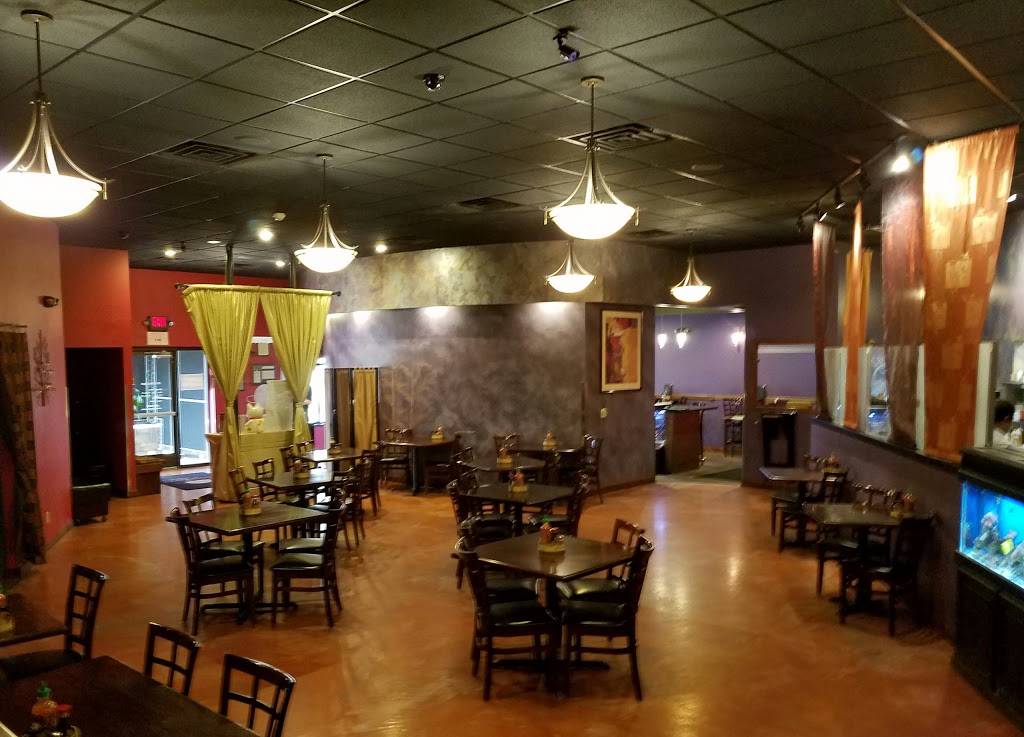 GingeRootz Asian Grille | restaurant | 2920 N Ballard Rd, Appleton, WI 54911, USA | 9207389688 OR +1 920-738-9688