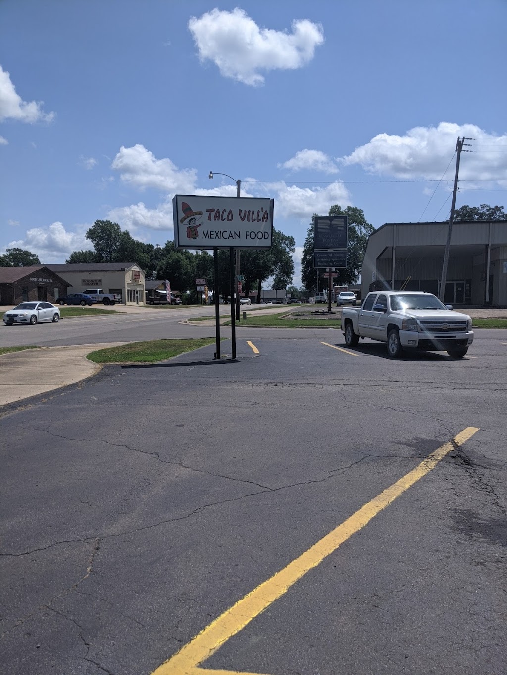 Taco Villa | restaurant | 420 E 4th St, Russellville, AR 72801, USA | 4799681191 OR +1 479-968-1191