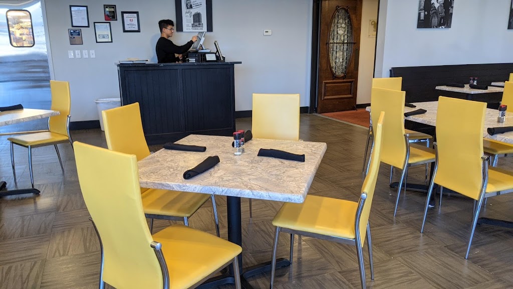 The Youngblood Grille | restaurant | 302 N Independence St #107, Enid, OK 73701, USA | 5805408903 OR +1 580-540-8903